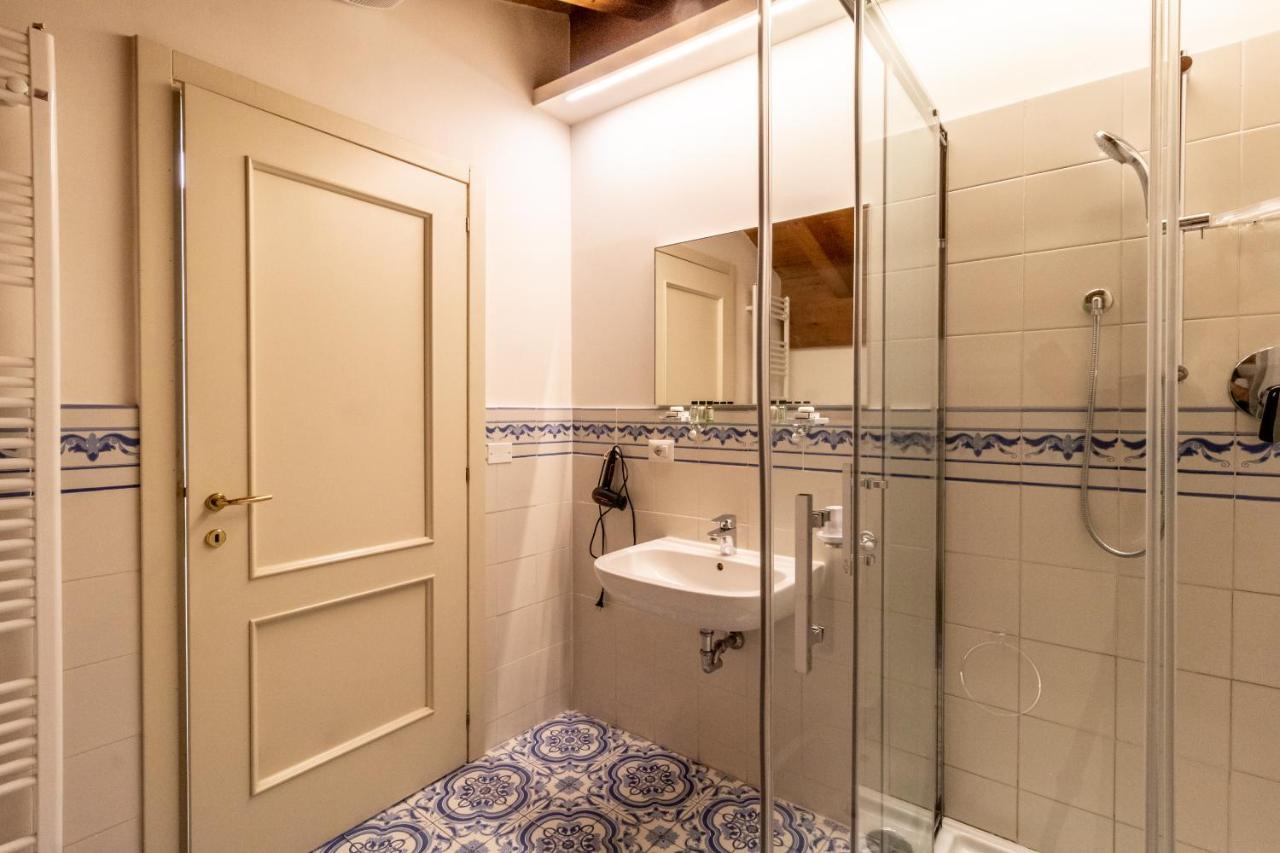 Casa Isolani Charms Rooms Santo Stefano Болонья Екстер'єр фото